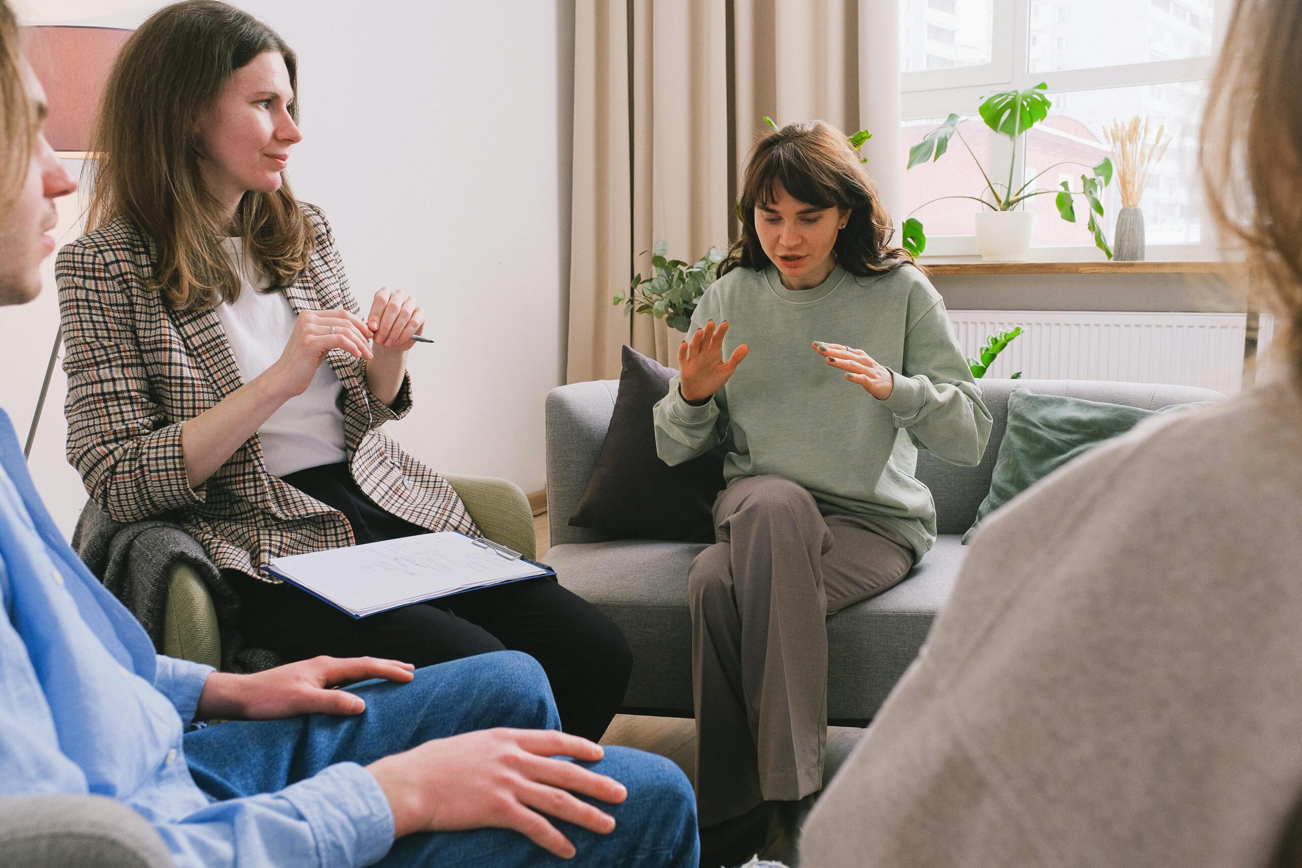 Signs of a Toxic Relationship Identifying Them in Ontario with Existence Therapy Clinic
